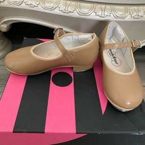 Tap shoes